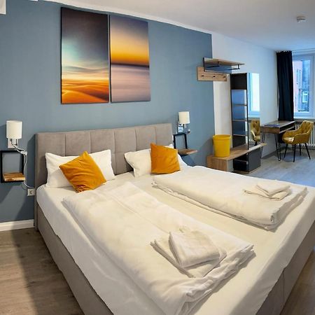 Aparthotel Neumuenster City Exterior photo